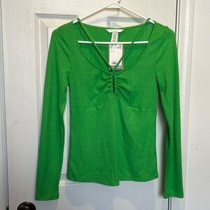 NWT GREEN LONG SLEEVE